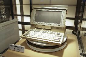 Toshiba "T1100